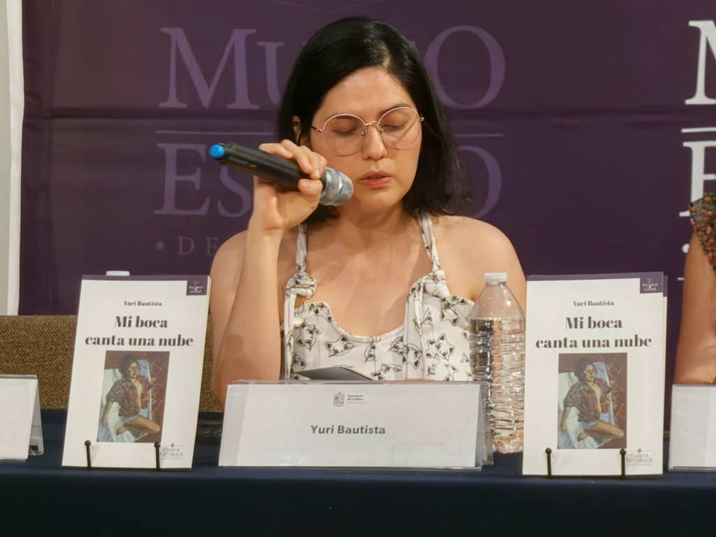 Contenedor de Arte | Se presenta el libro de la ganadora de convocatoria Palabras de Colibrí