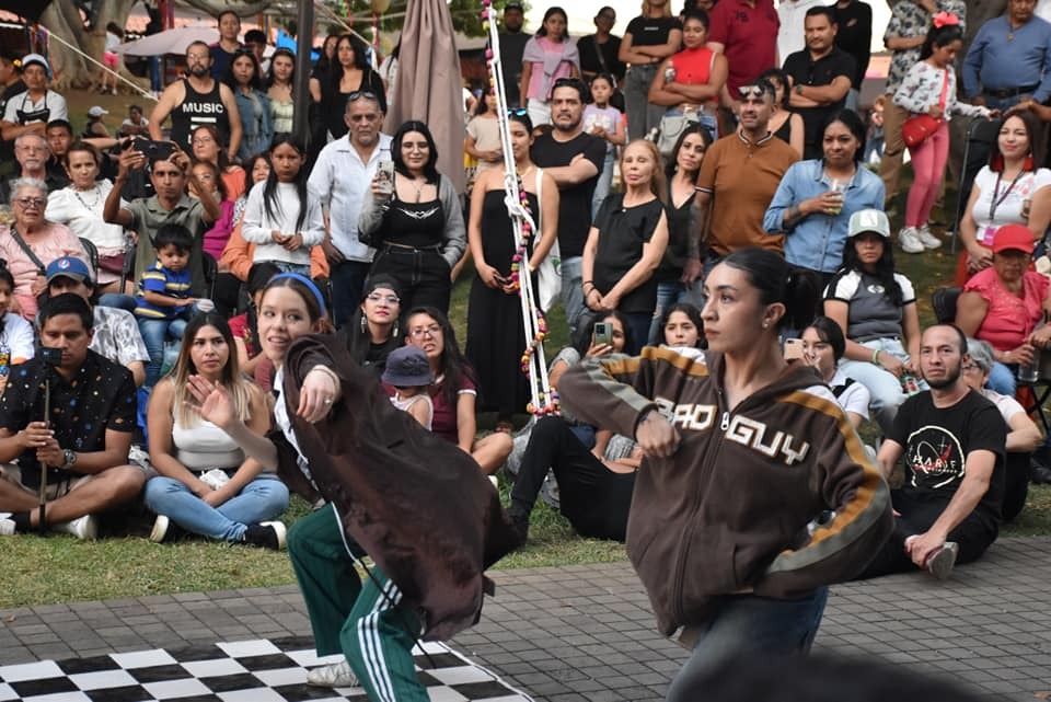 Contenedor de Arte | Baila, compite y conquista el escenario en el Festival Michoacán de Origen