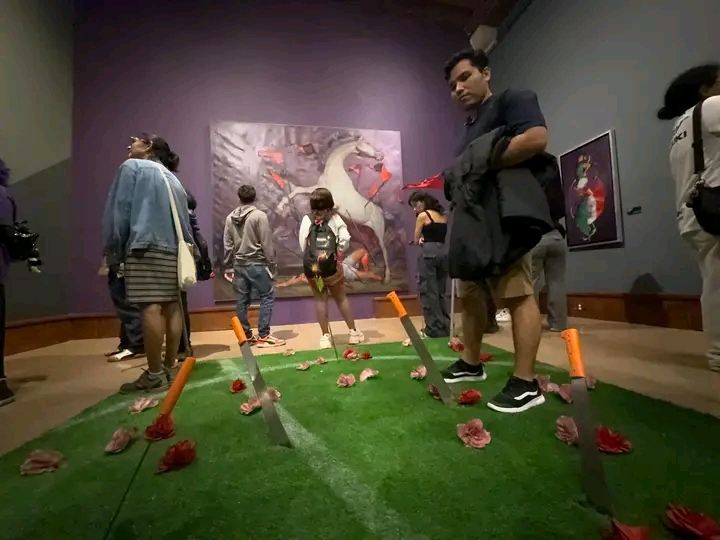 Contenedor de Arte | ¡Este domingo visita la expo “La inocencia de las bestias”, de Fabián Cháirez en Clavijero!