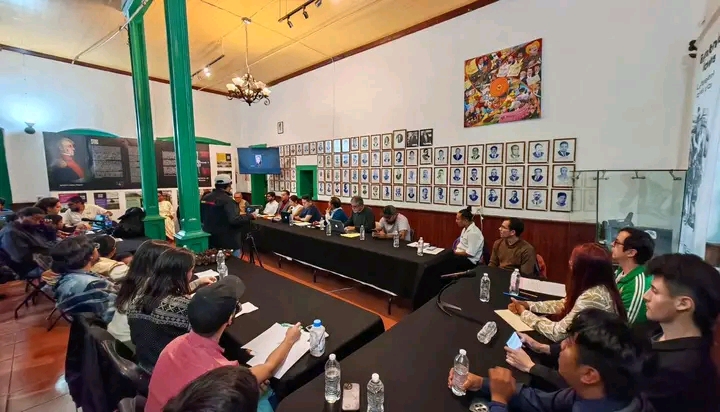 Contenedor de Arte | Mesas del Plan Michoacán reúnen a comunidad cultural en Uruapan y Zitácuaro