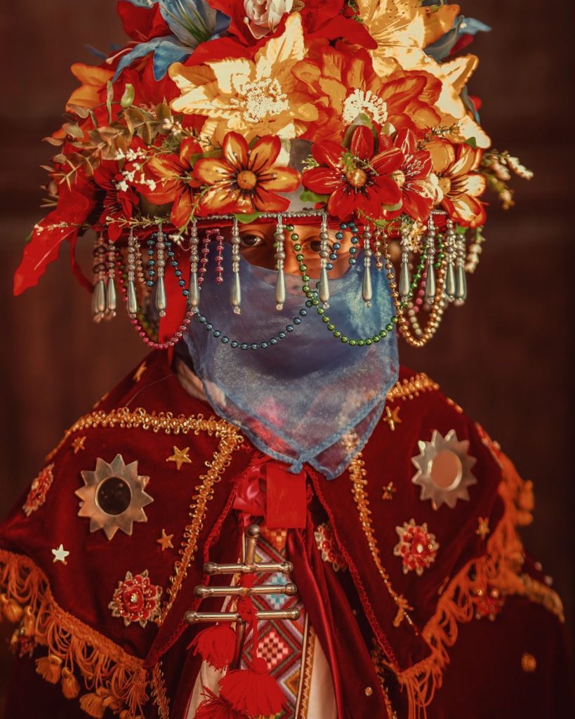 Contenedor de Arte | La indumentaria tradicional brillará en el Tianguis de Domingo de Ramos