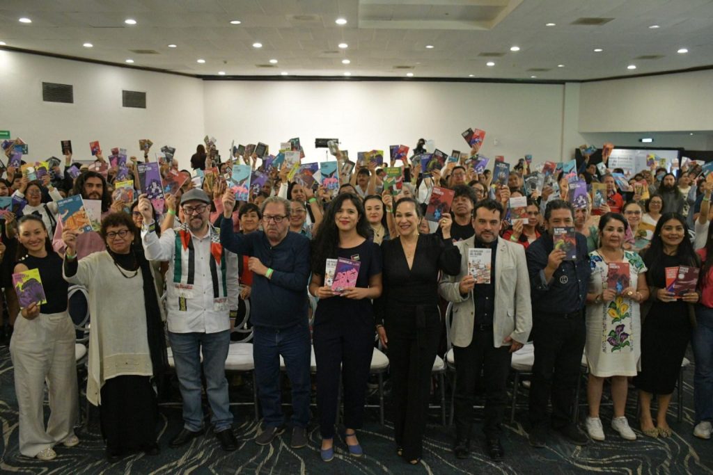 Contenedor de Arte | Voces lectoras se reúnen en el Encuentro Estatal de Clubes y Salas de Lectura