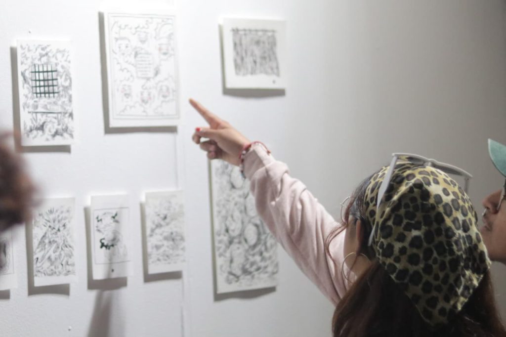 Contenedor de Arte | Entre la memoria y la materia: Disfruta de un viaje visual por las exposiciones de la Casa de Cultura