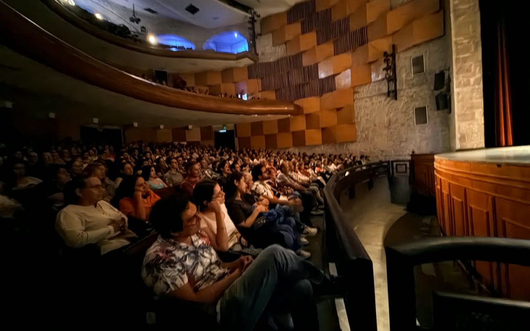 ¡Teatro lleno en arranque de Muestra Estatal de Teatro 2026!