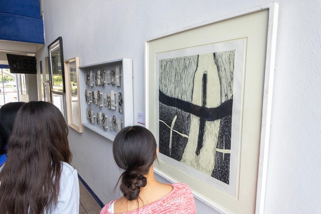 Contenedor de Arte | Llega a Apatzingán la exposición “Memoria y Materia” de la Bienal Alfredo Zalce