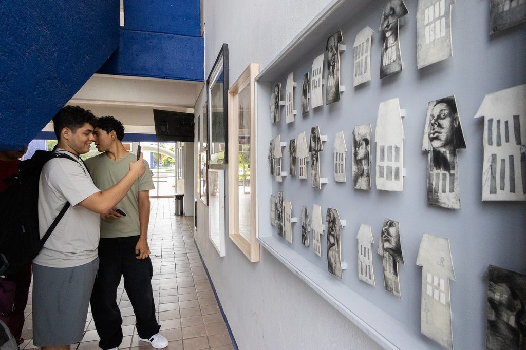 Contenedor de Arte | Llega a Apatzingán la exposición “Memoria y Materia” de la Bienal Alfredo Zalce