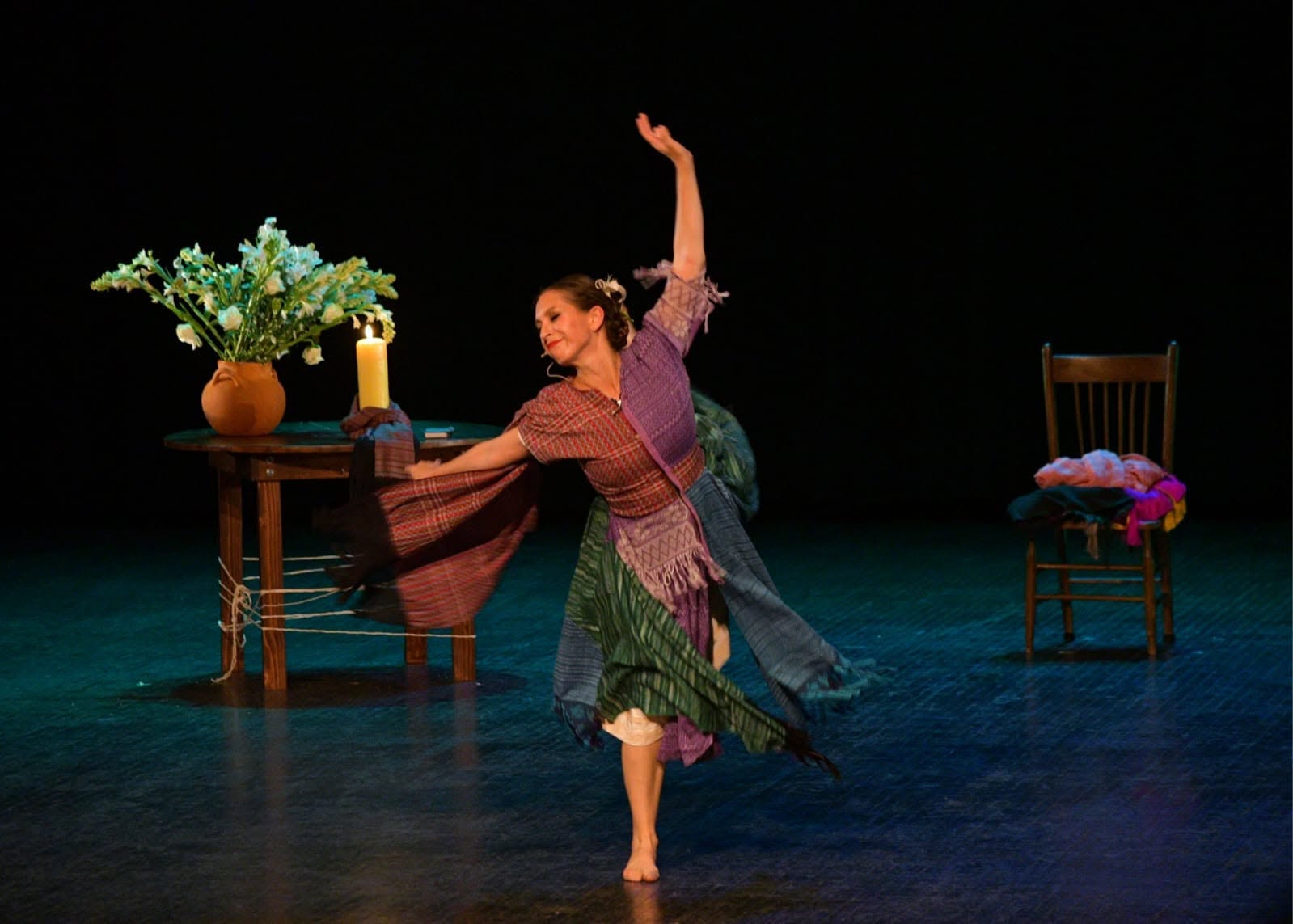 Contenedor de Arte | “Rebozo” de Valeria Vega Solórzano se presentará en el Teatro Melchor Ocampo Contenedor de Arte | “Rebozo” de Valeria Vega Solórzano se presentará en el Teatro Melchor Ocampo