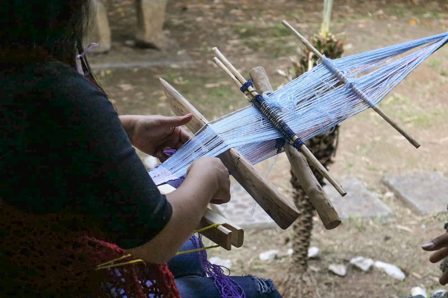 Taller de telar de cintura y de pedal en el Jesuita de Pátzcuaro